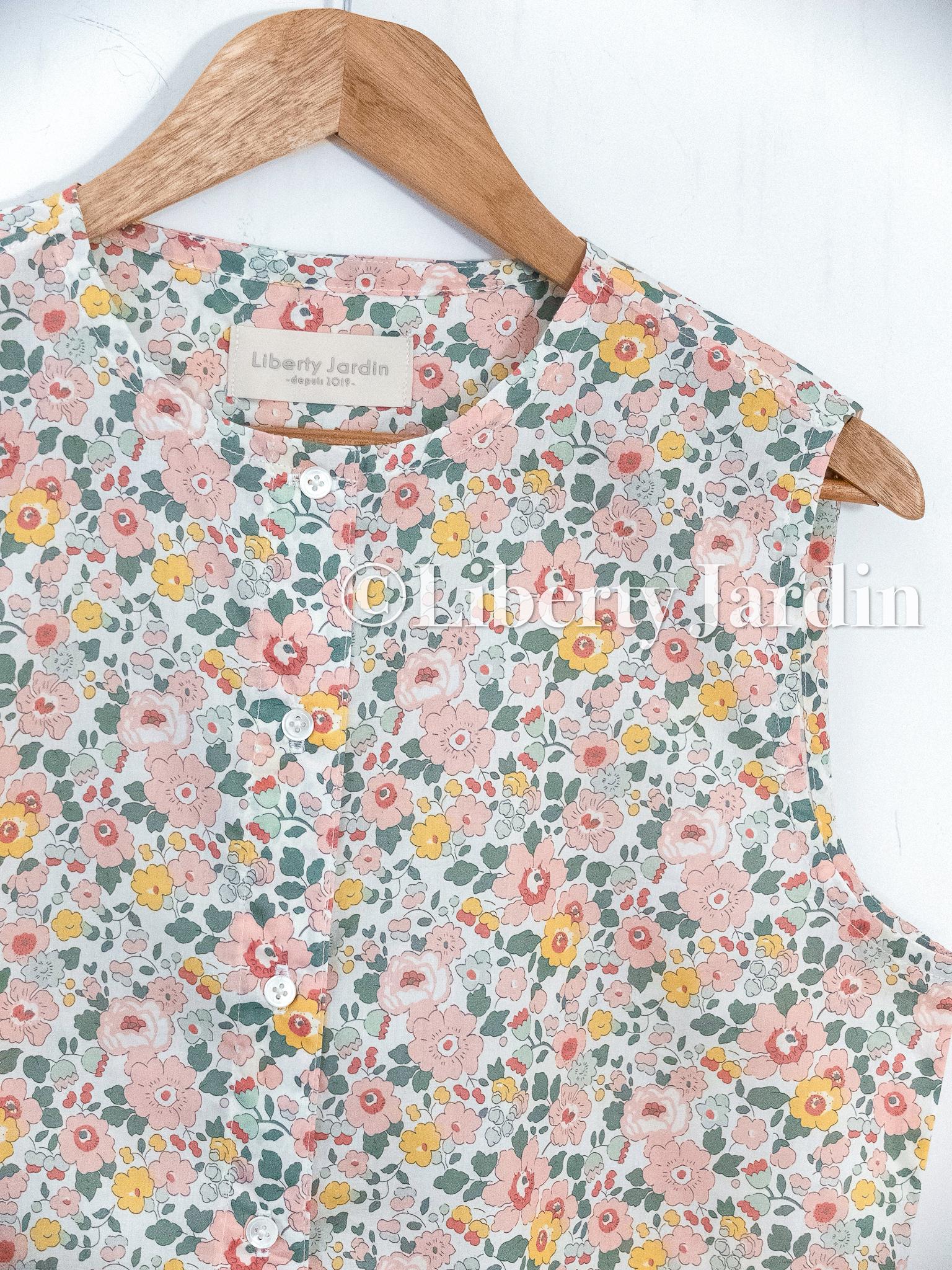 Liberty London Botanical Cotton Blouse, Sleeveless Button-Up Top, Bespoke Tailoring Shirt, Botanical Handmade Clothing