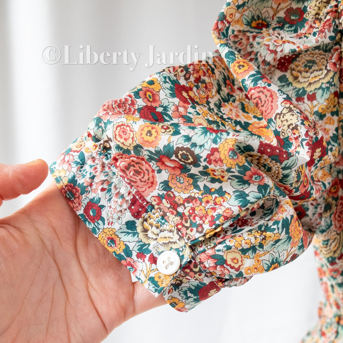 Liberty London Sweetheart Neckline Wedding Dress, Botanical Gown, Puffed Short-sleeved Bespoke Clothes, Personalised Occasion