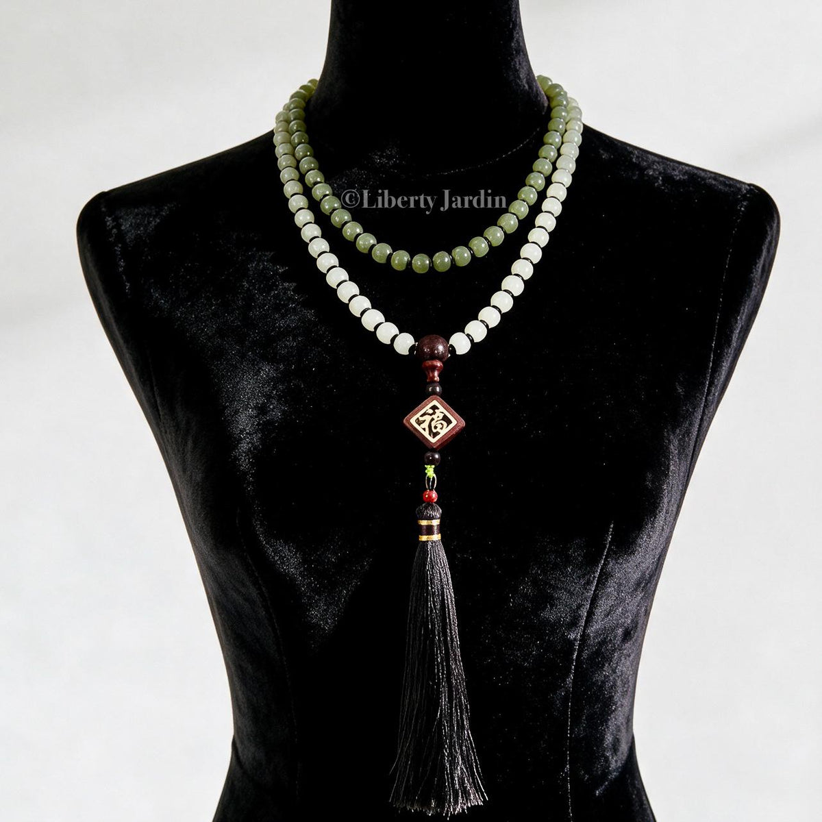 Natural Nephrite Long Beaded Necklace, Ombre-colour Statement Jewellery, Handmade Tassel Effortless Accessories, Special Occasion