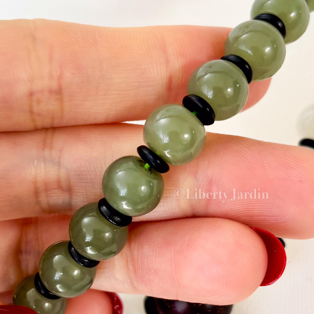 Natural Nephrite Long Beaded Necklace, Ombre-colour Statement Jewellery, Handmade Tassel Effortless Accessories, Special Occasion
