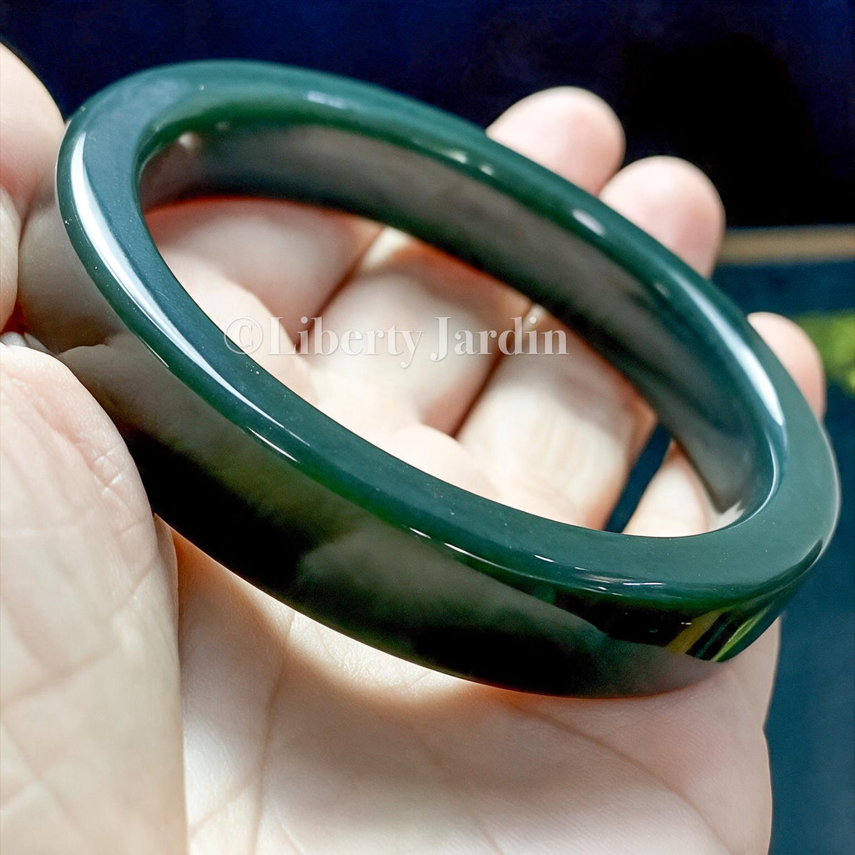 Collectible Natural Nephrite Jade Bangle, Non-treated Gemstone Jewellery, Statement Collectible Bracelet, Customised Certified Accessories