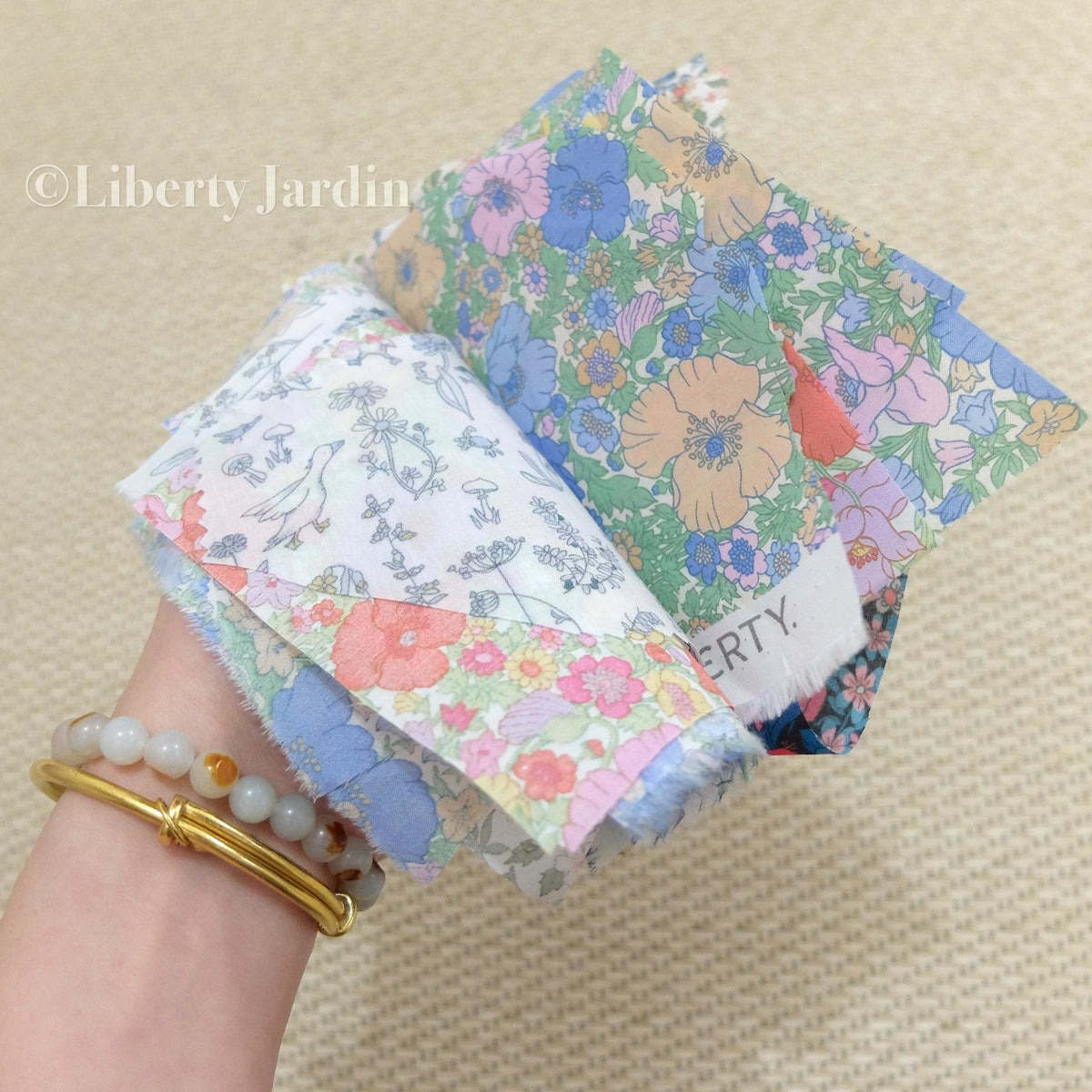 Liberty London Fabric Scrap Packs, Remnant Bundle, Floral Cotton Tana Lawn, Quilting Patchwork Sewing