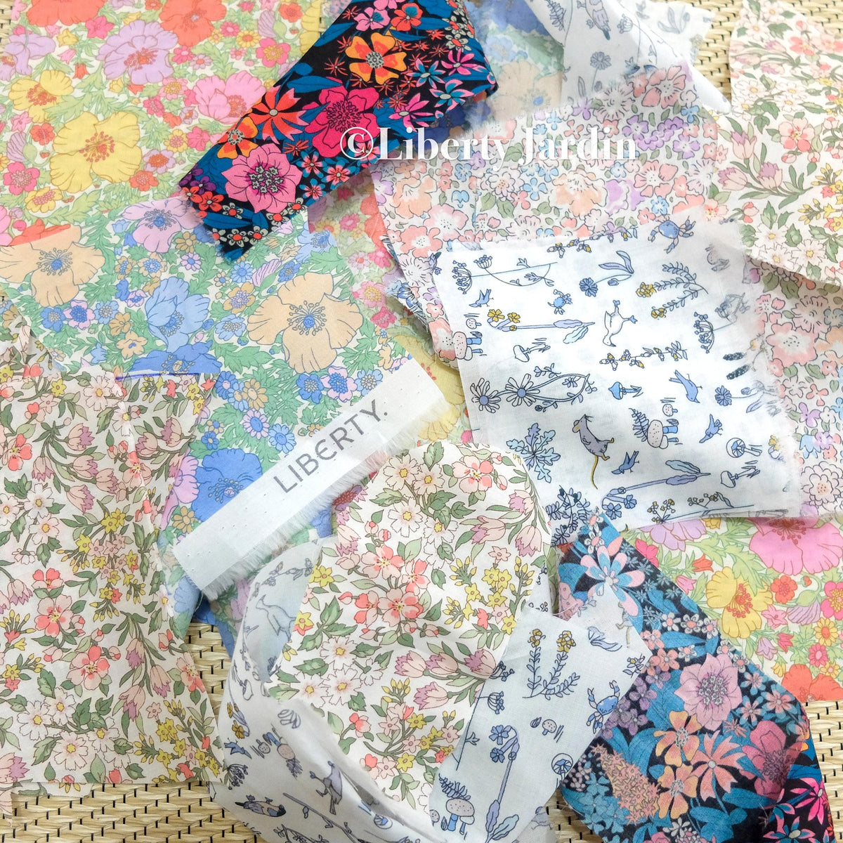 Liberty London Fabric Scrap Packs, Remnant Bundle, Floral Cotton Tana Lawn, Quilting Patchwork Sewing