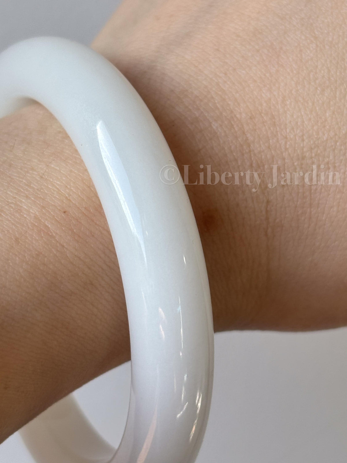 Collectible White Nephrite Jade Bangle, Natural Gemstone Jewellery, Heirloom Priceless Accessories, Certified Customised Bracelet