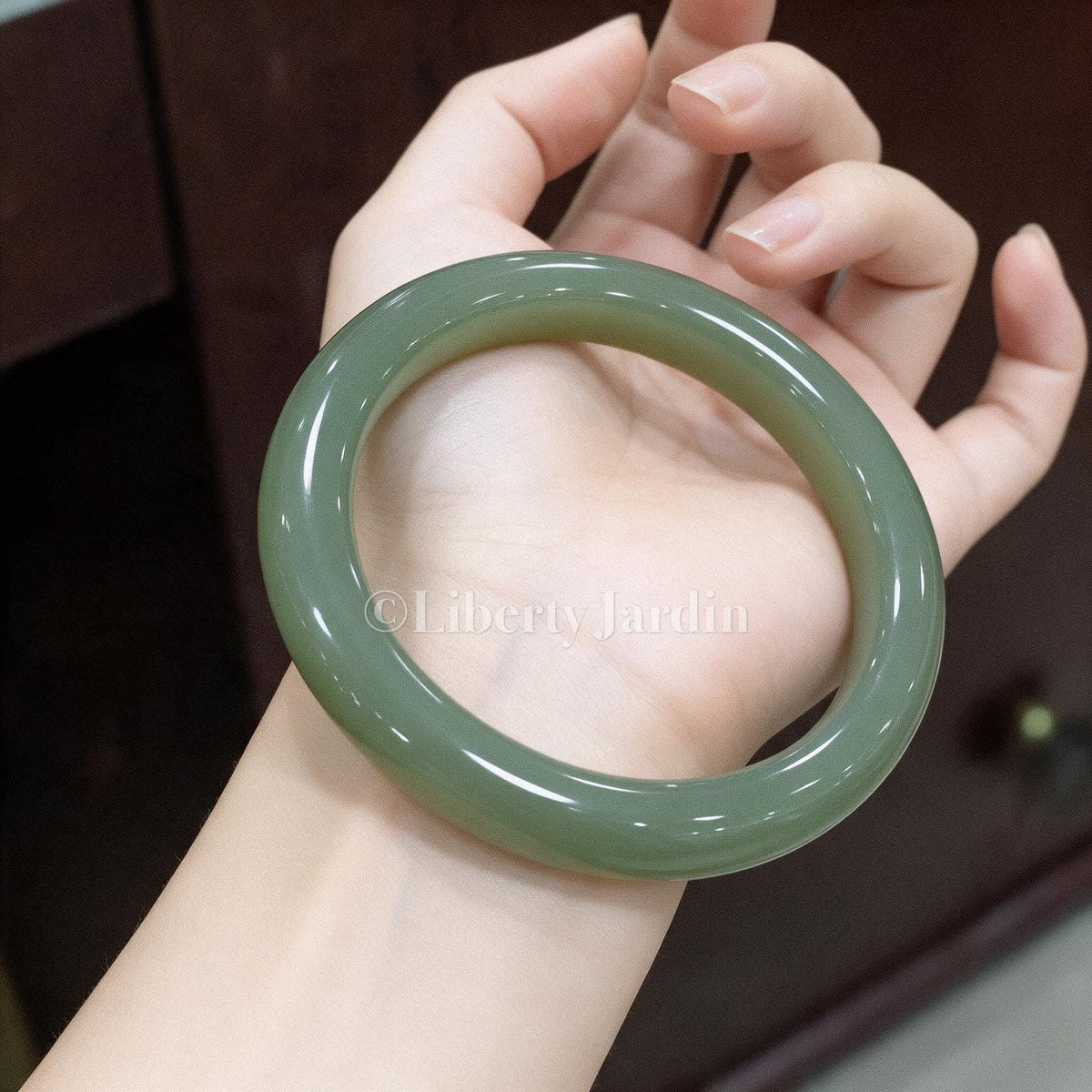 Natural Green Nephrite Bangle, Certified Non-treated Armband, Gemstone Bracelet Accessories, Minimalist Sustainable Personalised Jewellery