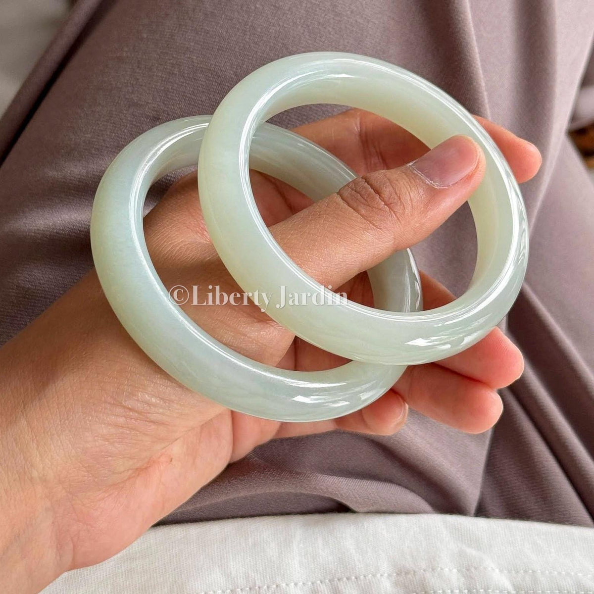 Natural Nephrite Bangle, Certified Non-treated Armband, Lime Gemstone Bracelet Accessories, Minimalist Sustainable Personalised Jewellery