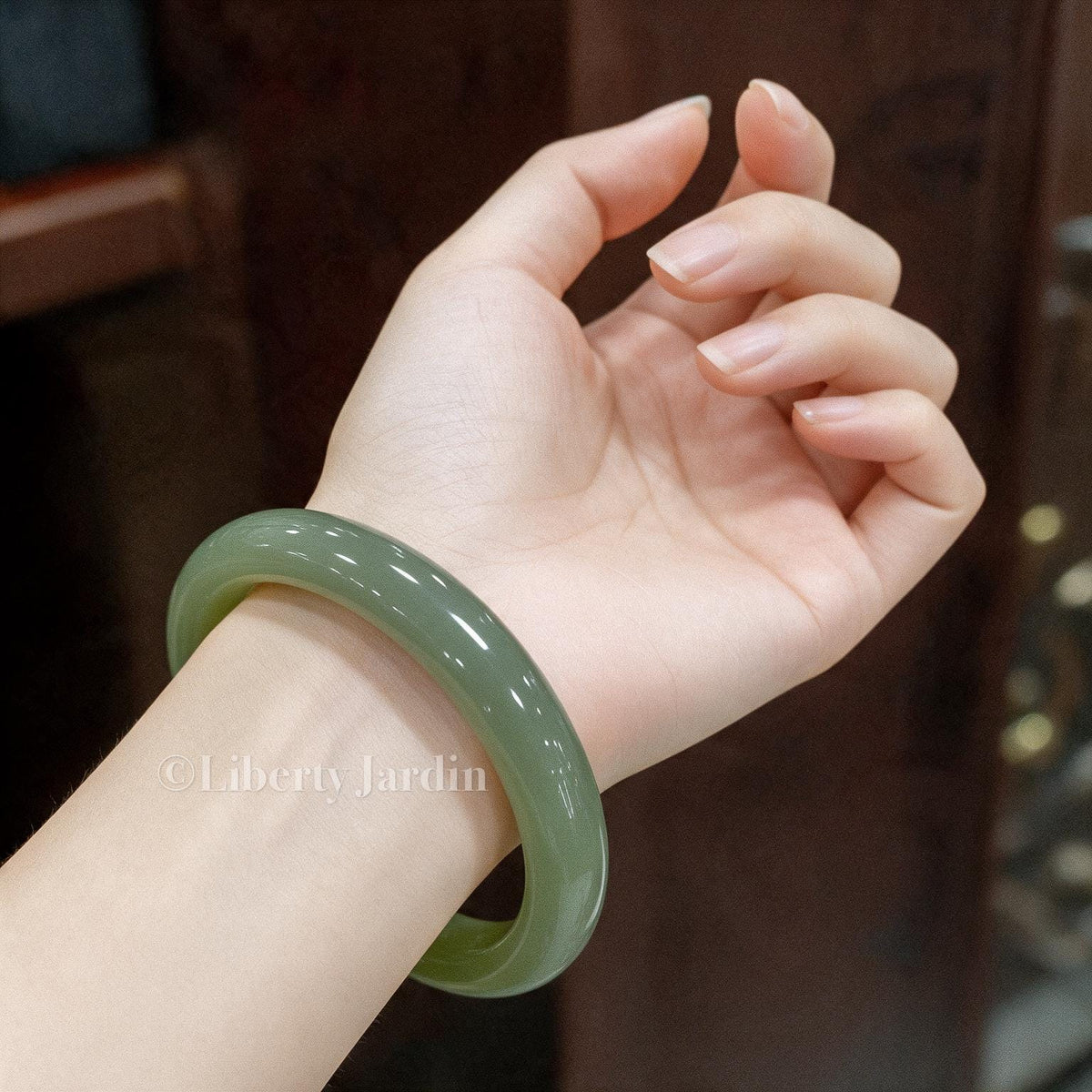 Natural Green Nephrite Bangle, Certified Non-treated Armband, Gemstone Bracelet Accessories, Minimalist Sustainable Personalised Jewellery