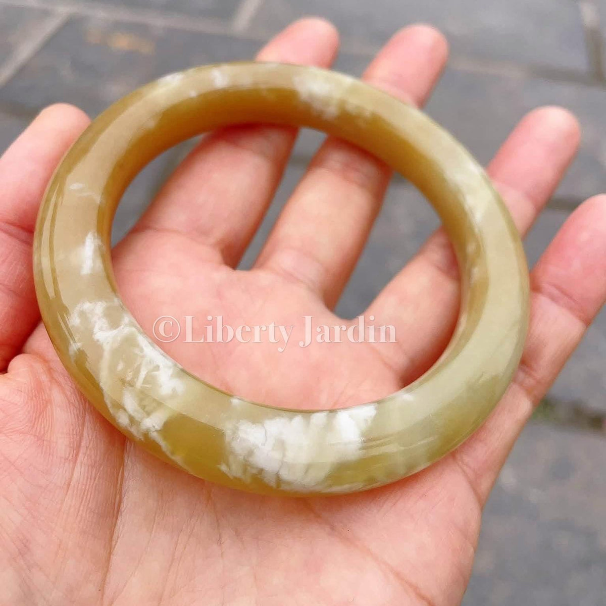 Honey-Sugar Nephrite Bangle, Natural Gemstone Armband, Certified Non-treated Jade, Gender-neutral Bracelet, Handmade Jewellery Accessories